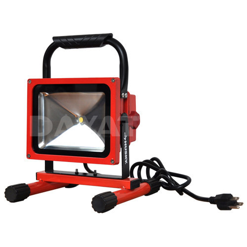 Tragbare LED-Arbeitsleuchte mit 20-W-Cree-LED